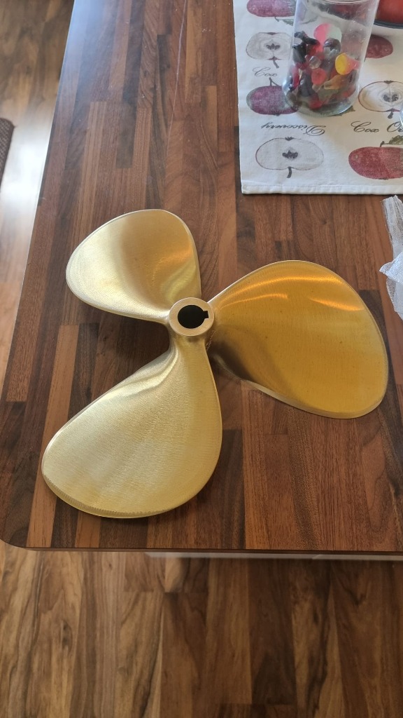 Brass 3-blade propeller